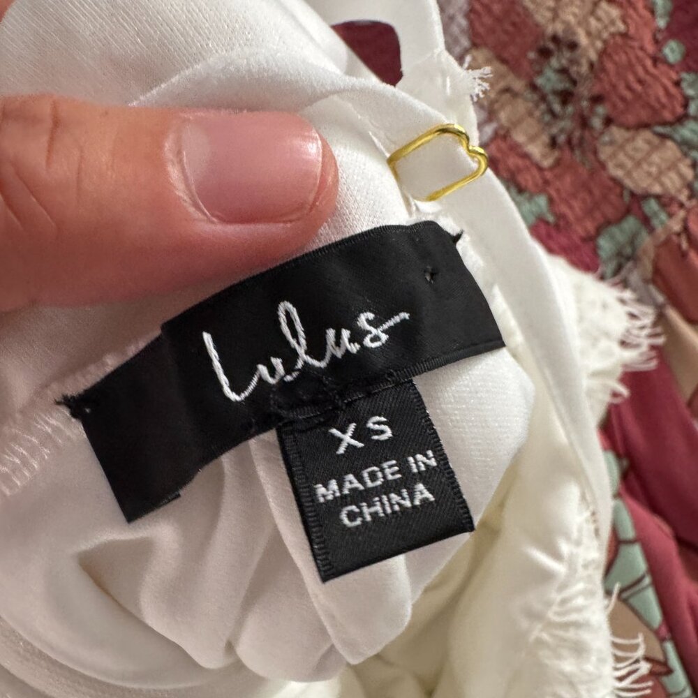 LULUS Flirting with Desire White Lace Bodycon Dress XS Bridal Bachelorette - Picture 7 of 8